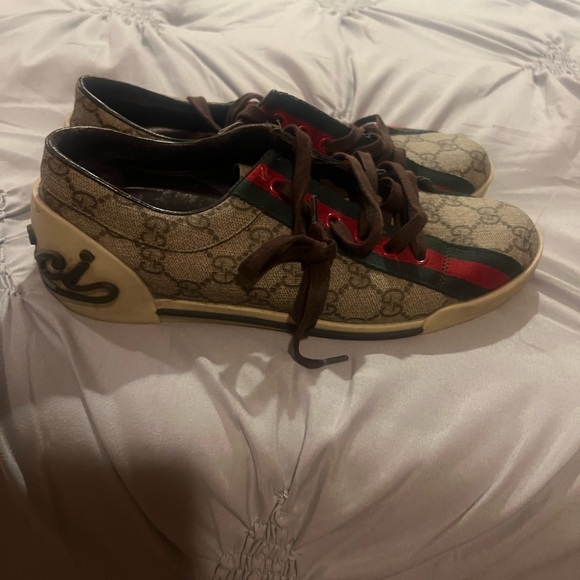 Gucci shoes - Picture 2 of 3